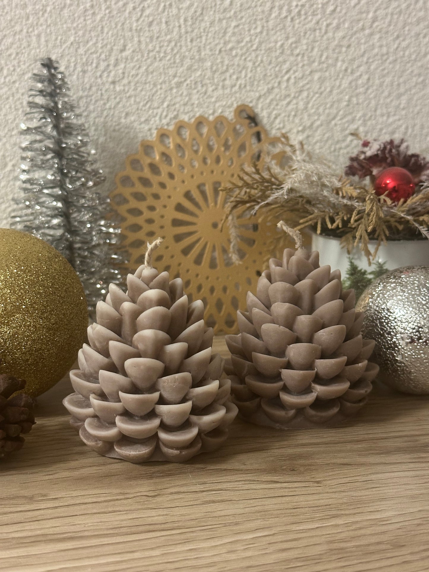 Bougie Pomme de Pin- Édition limitée