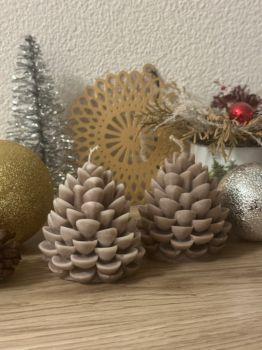 Bougie Pomme de Pin- Édition limitée